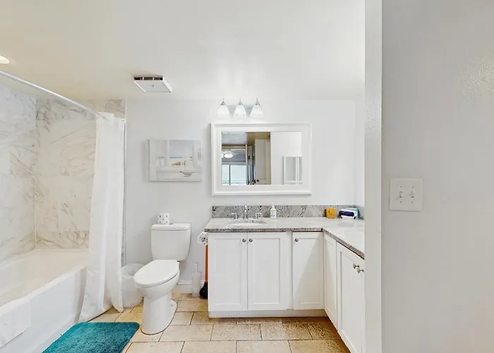 2402 * Clearwater Beach